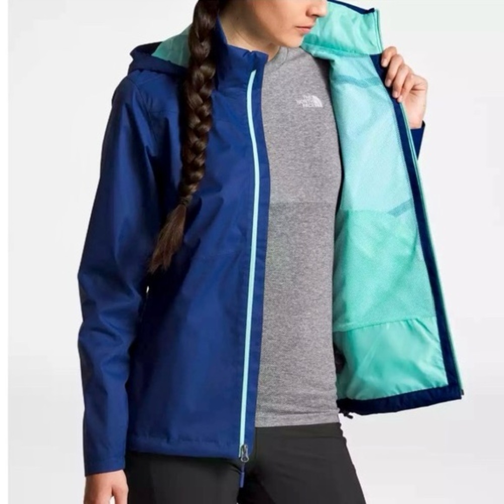 The North Face Women’s Jacket - Picture 14 of 16